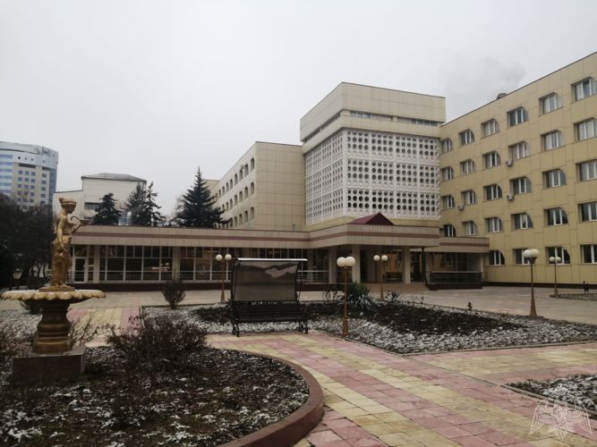 ВОЕННОМУ КЛИНИЧЕСКОМУ ГОСПИТАЛЮ СЕВЕРО-КАВКАЗСКОГО ОКРУГА РОСГВАРДИИ ИСПОЛНИЛОСЬ 28 ЛЕТ